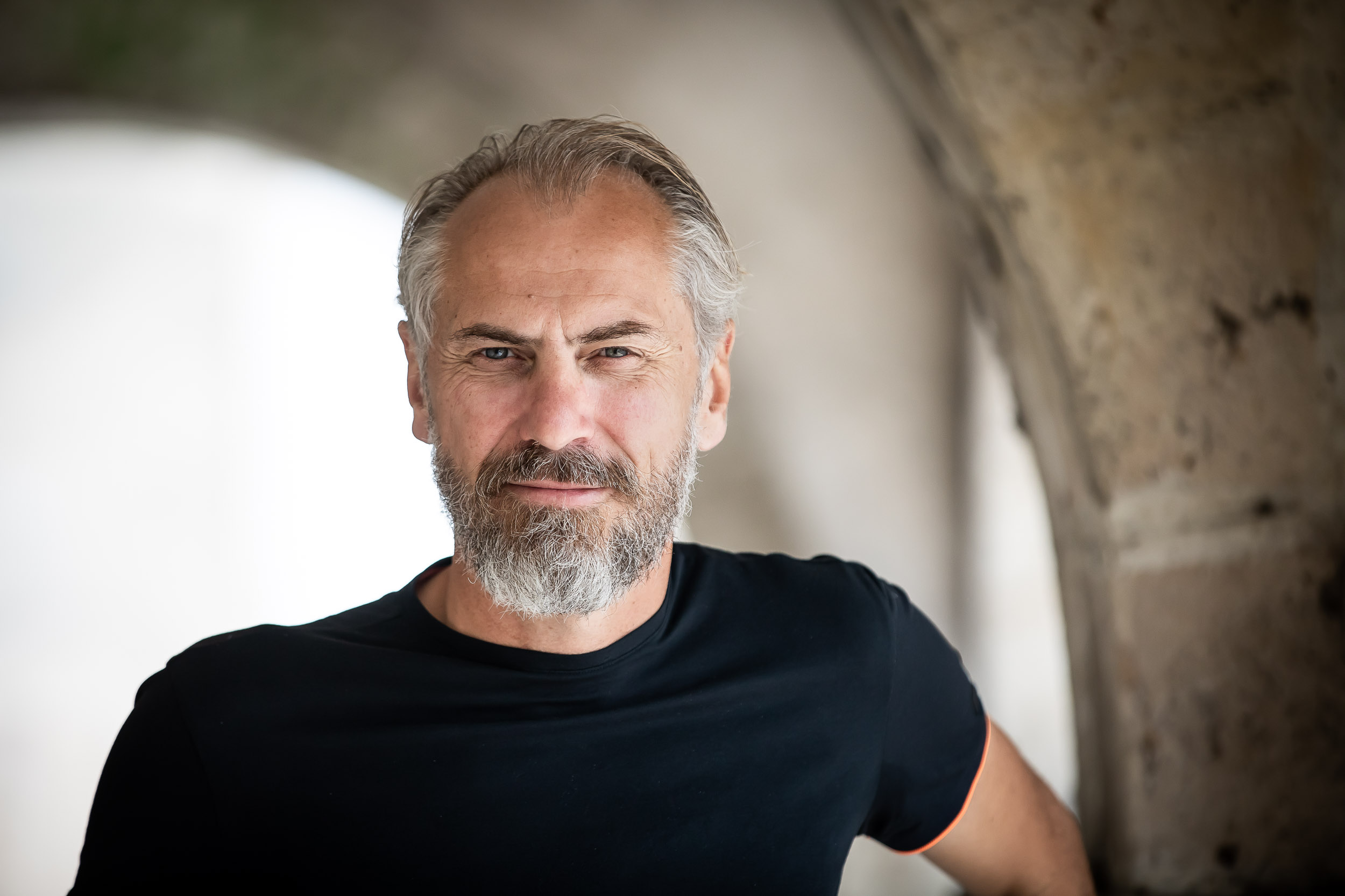 portrait de Laurent Mathéo, coiffeur à La Rochelle